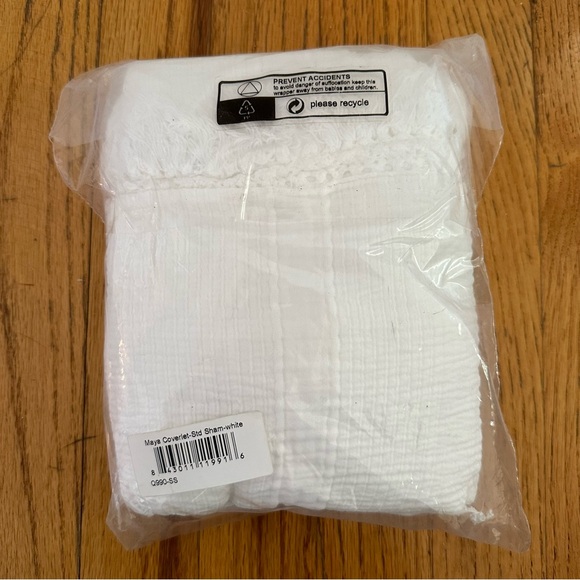 NWT Serena & Lily Maya Coverlet Standard Sham - Set of 2 - Picture 5 of 11